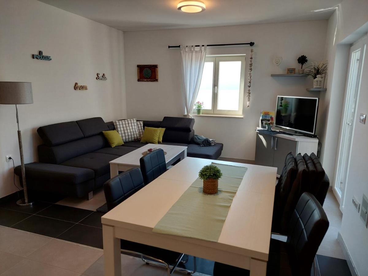 Gavza Sky View Apartment เซรส ภายนอก รูปภาพ